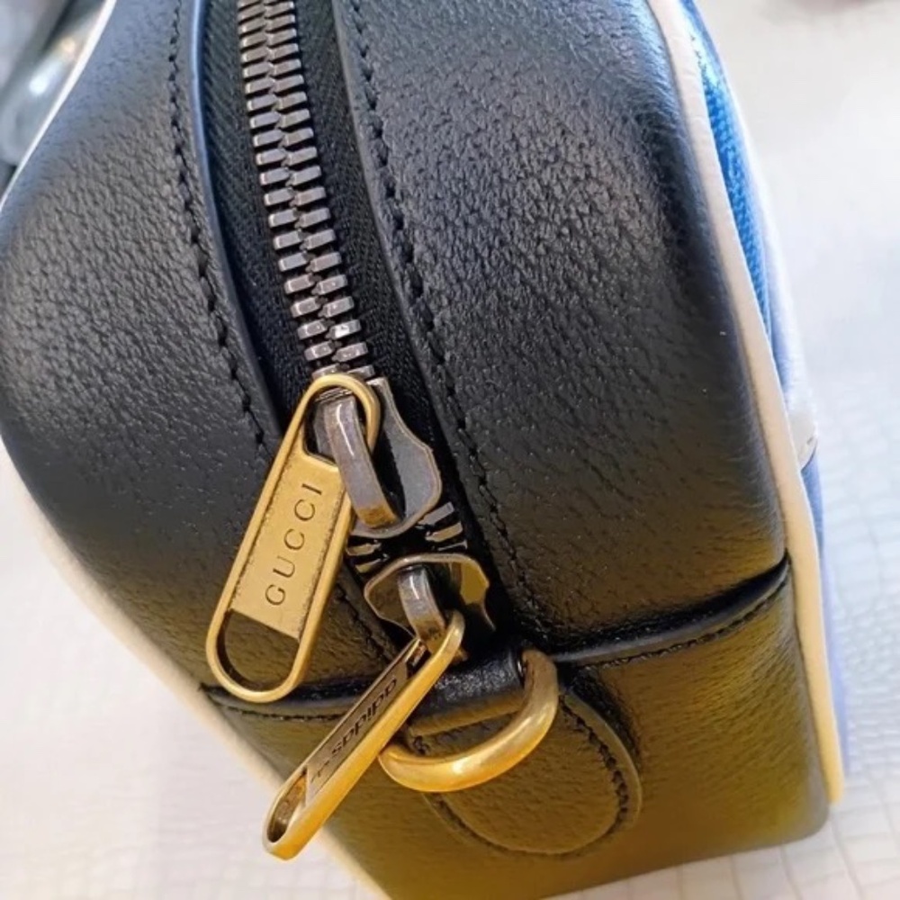 ๐ Adidas x Gucci COLLAB Blue Crystal Canvas Shoulder Bag - Picture 14 of 15